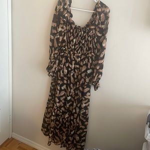 Moon River Black Multi Shirred Square Neck Long Sleeve Smocked Maxi Dress